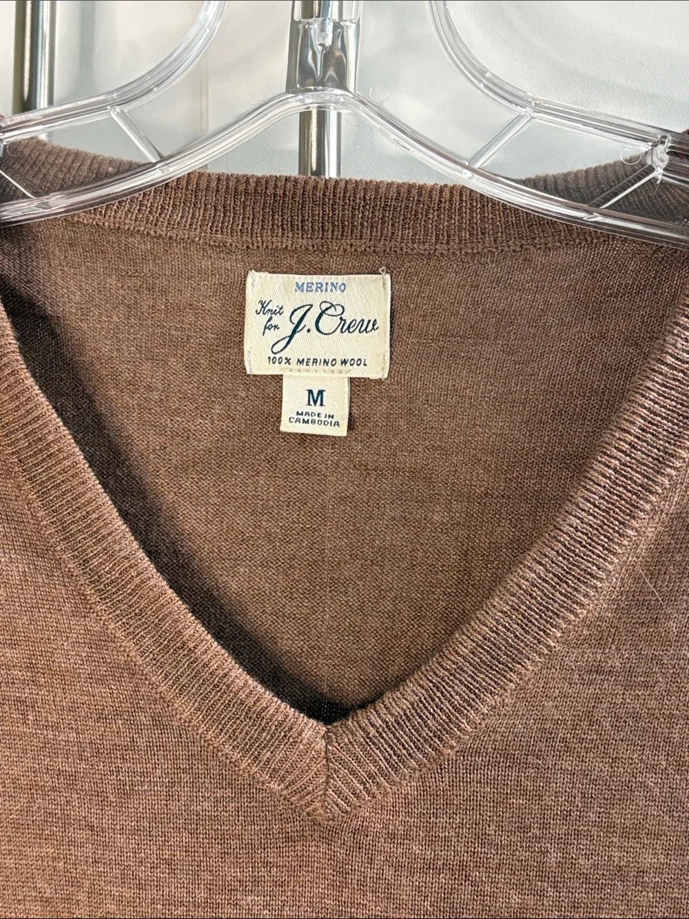 J. Crew Men's V-Neck Merino Wool Sweater in Warm Brown M